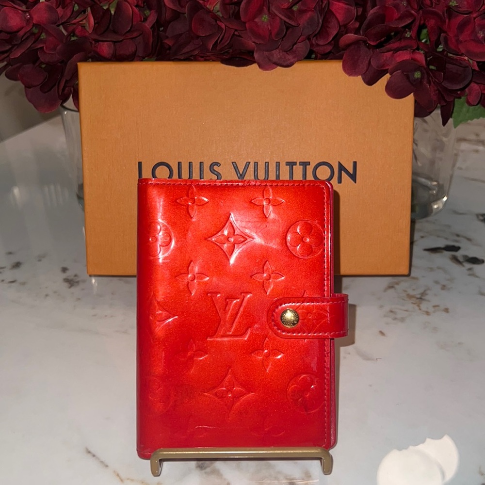 LOUIS VUITTON VERNIS RED AGENDA PM